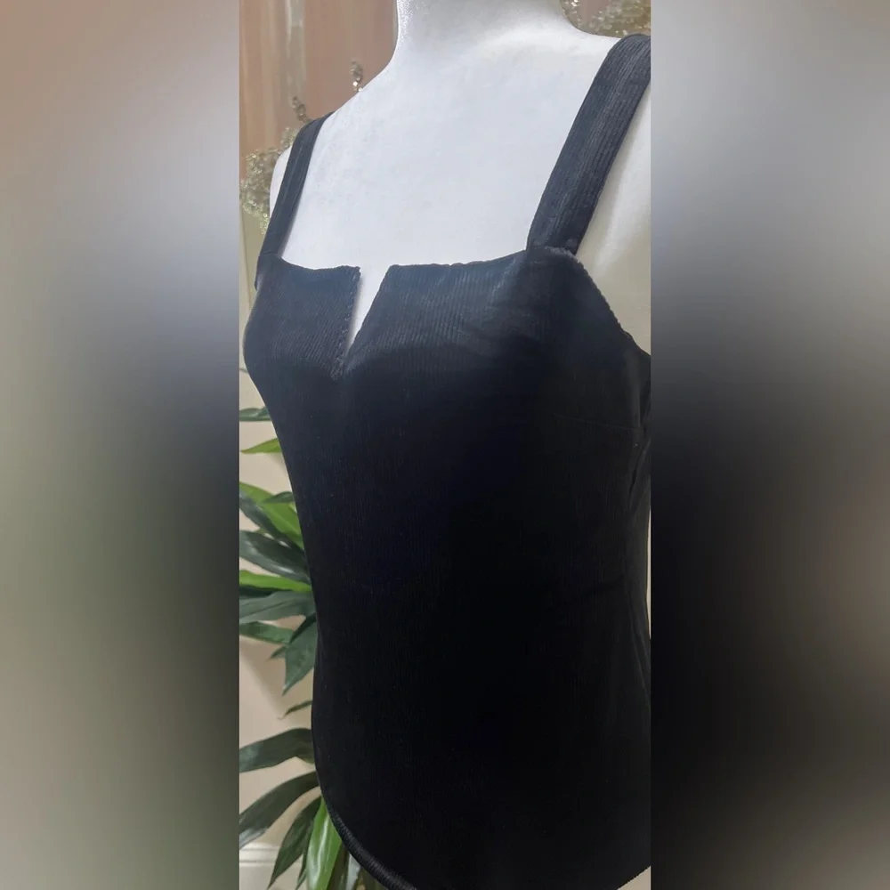 Black Velvet V neck Bodysuit Size Large - Picture 3 of 7